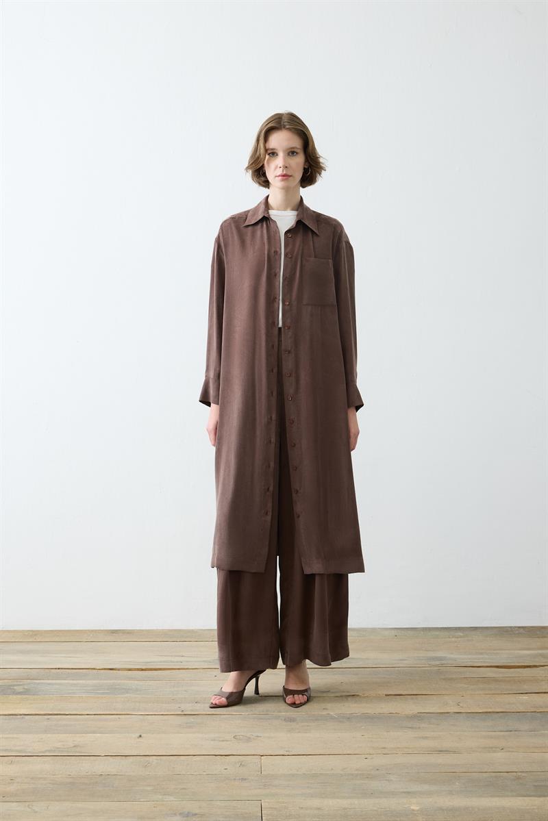 GLORIA TAŞLANMIŞ İPEK UZUN GÖMLEK PANTOLONLU TAKIM KAHVE