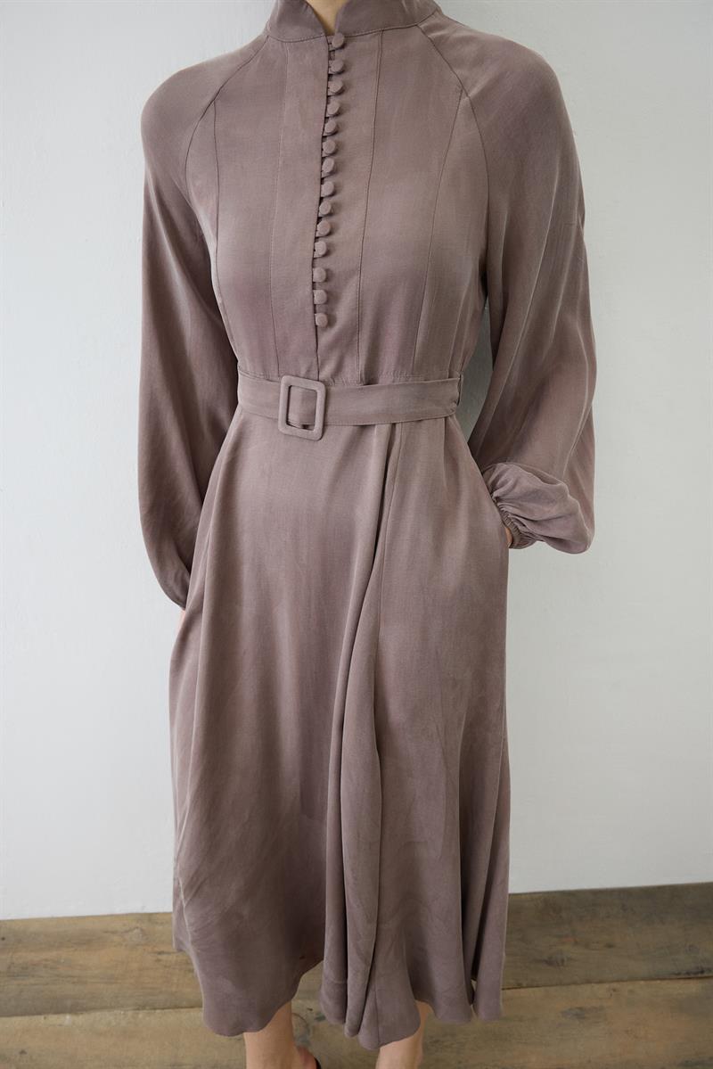 GLORIA HALF STRAPPED SHIRT DRESS ETOUPE