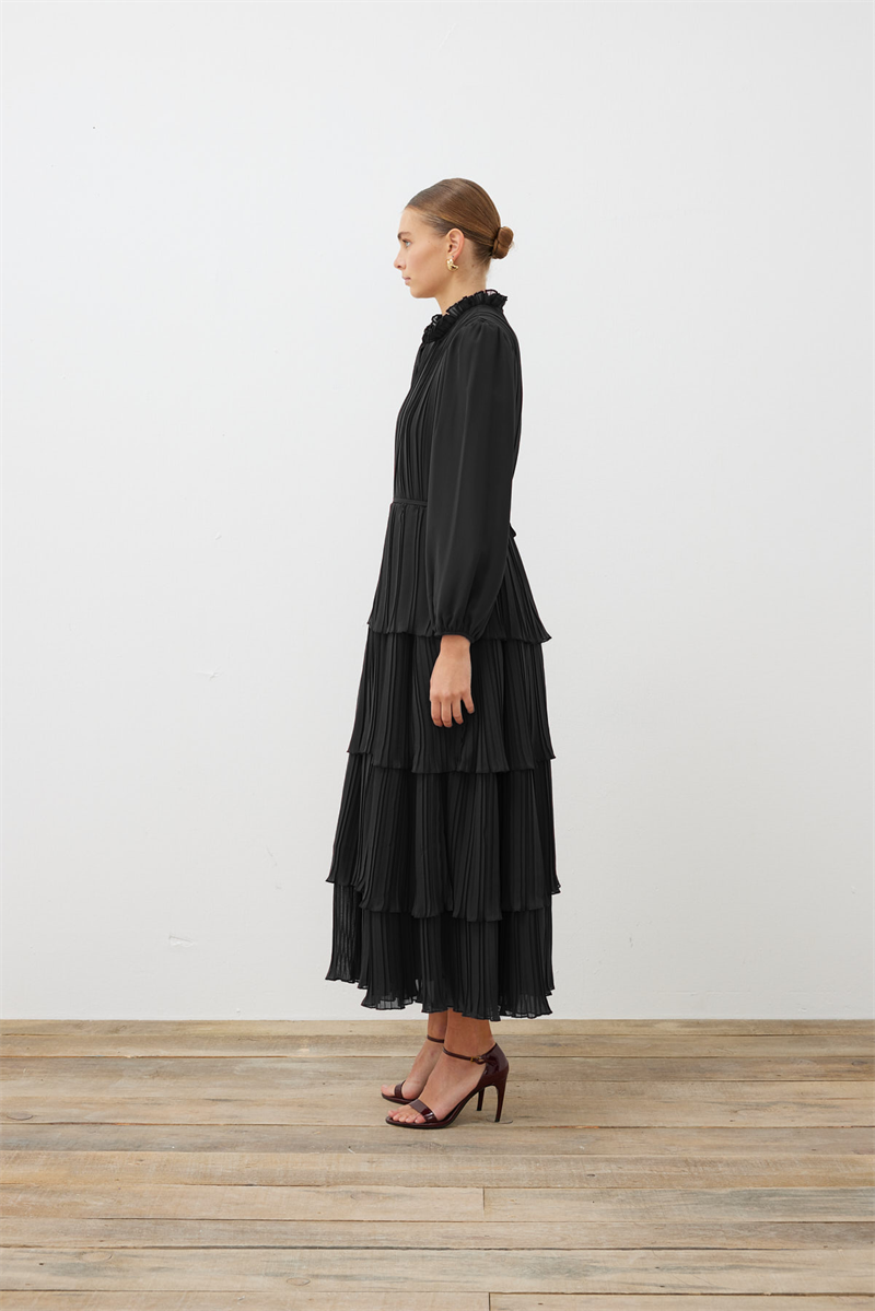 LEVA CHIFFON PLEATED LAYERED DRESS BLACK
