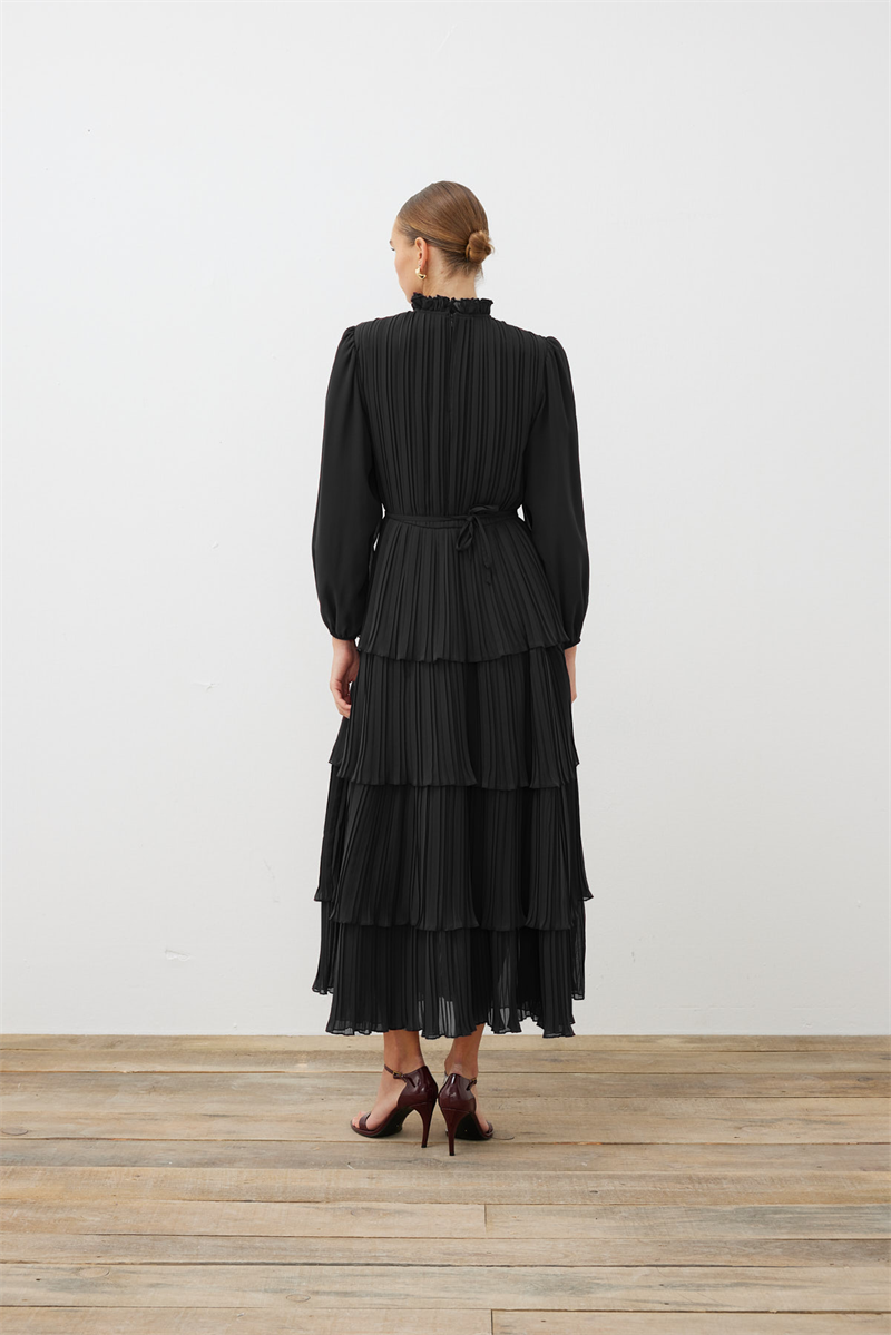 LEVA CHIFFON PLEATED LAYERED DRESS BLACK