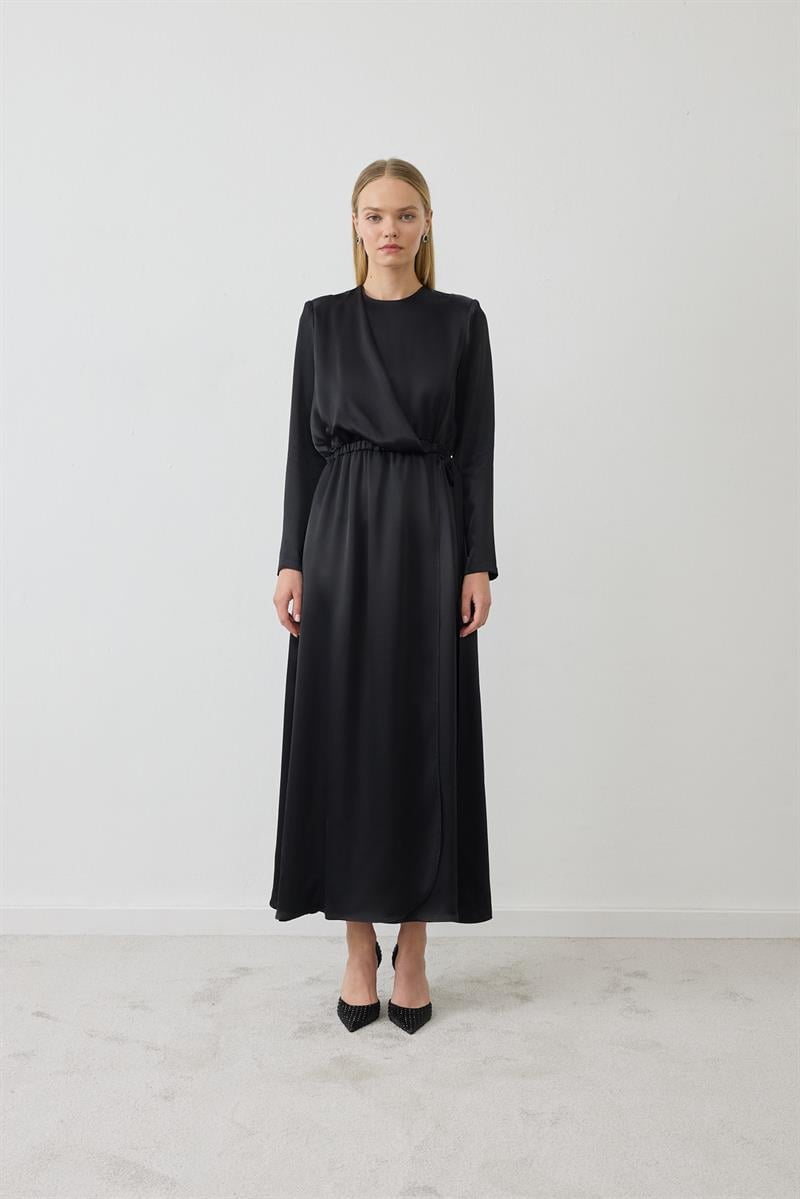 LUCCA TIE FRONT DRESS BLACK