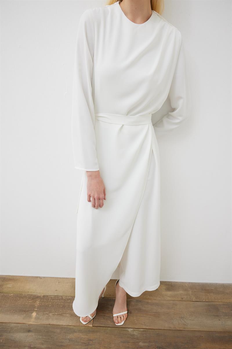 MIA FRONT AND BACK CLOSED JUMPSUIT ECRU