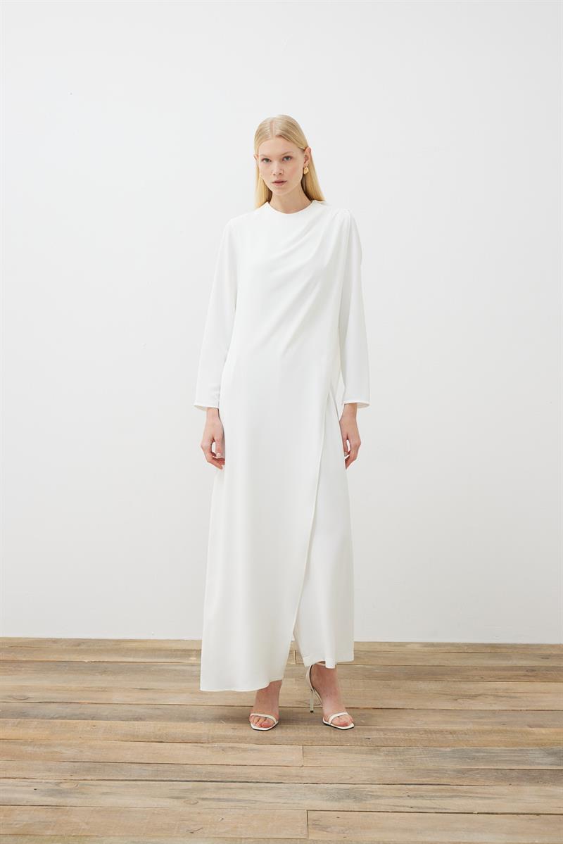 MIA FRONT AND BACK CLOSED JUMPSUIT ECRU