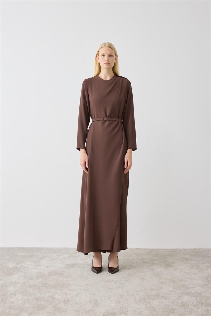MIA FRONT AND BACK CLOSED JUMPSUIT BROWN