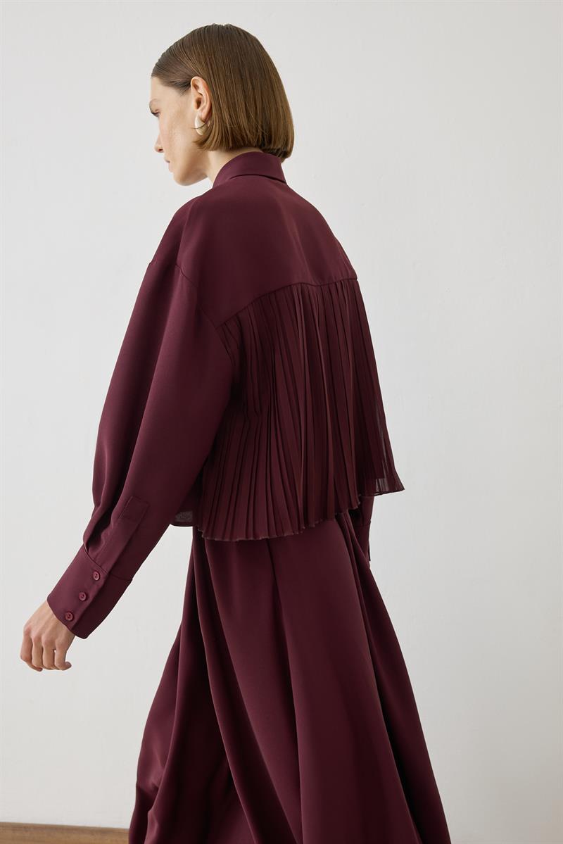 MIORI LINZA CREPE PLEATED SHIRT SKIRT SET BURGUNDY