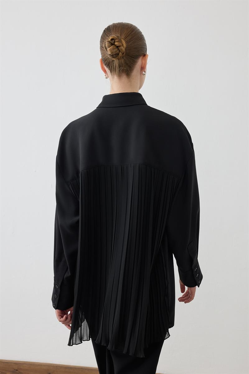 MIORI LINZA PLEATED SHIRT CREPE PANTS SET BLACK