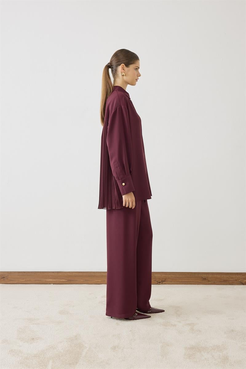 MIORI LINZA PLEATED SHIRT CREPE PANTS SET BURGUNDY