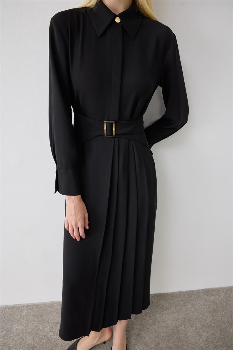 MIORI TERRE PLEATED CREPE DRESS BLACK