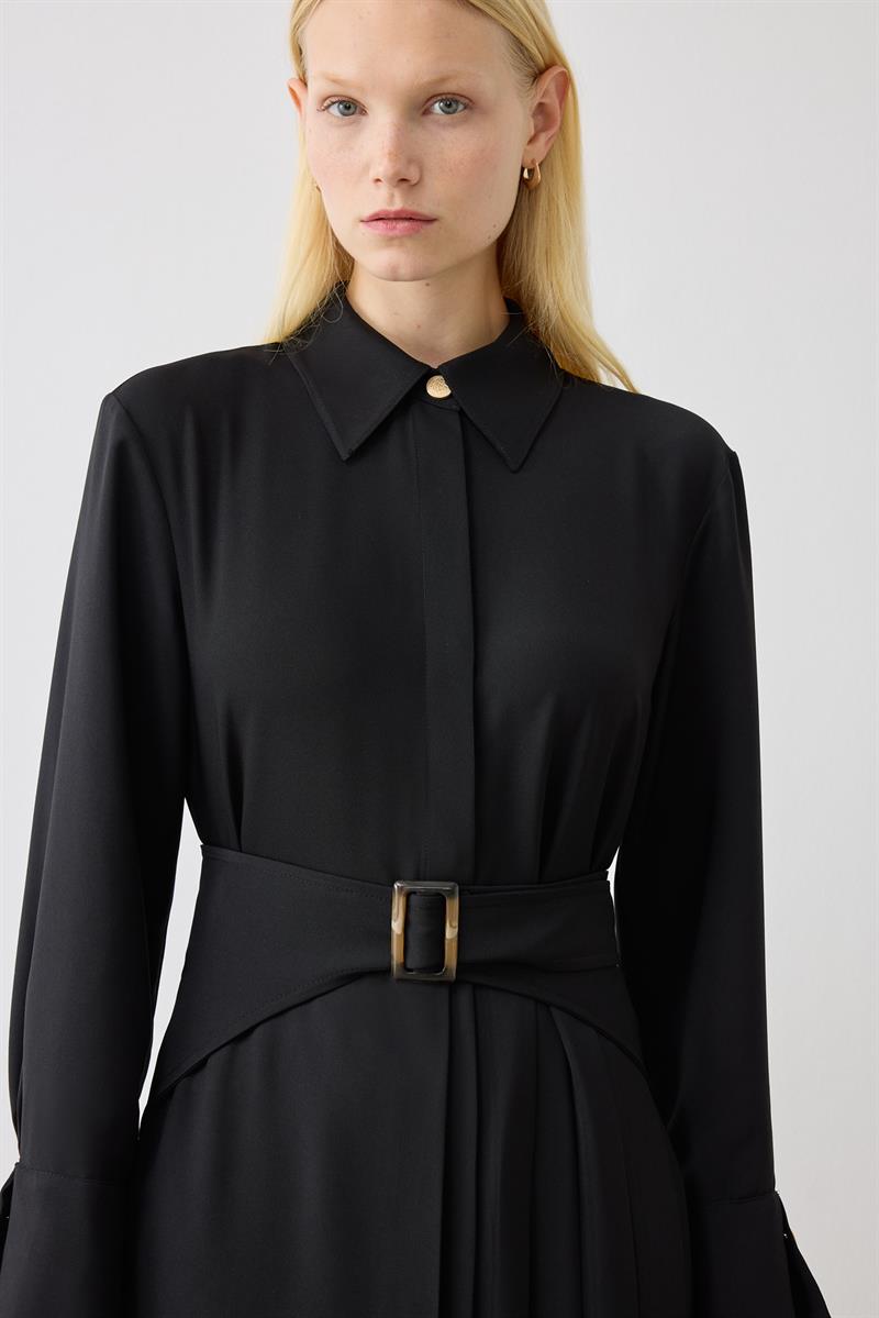 MIORI TERRE PLEATED CREPE DRESS BLACK
