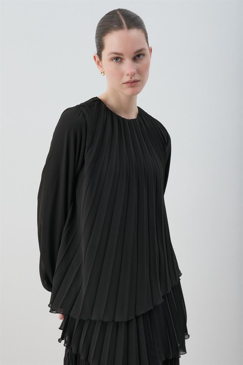 MIORI VALERIN PLEATED DRESS BLACK