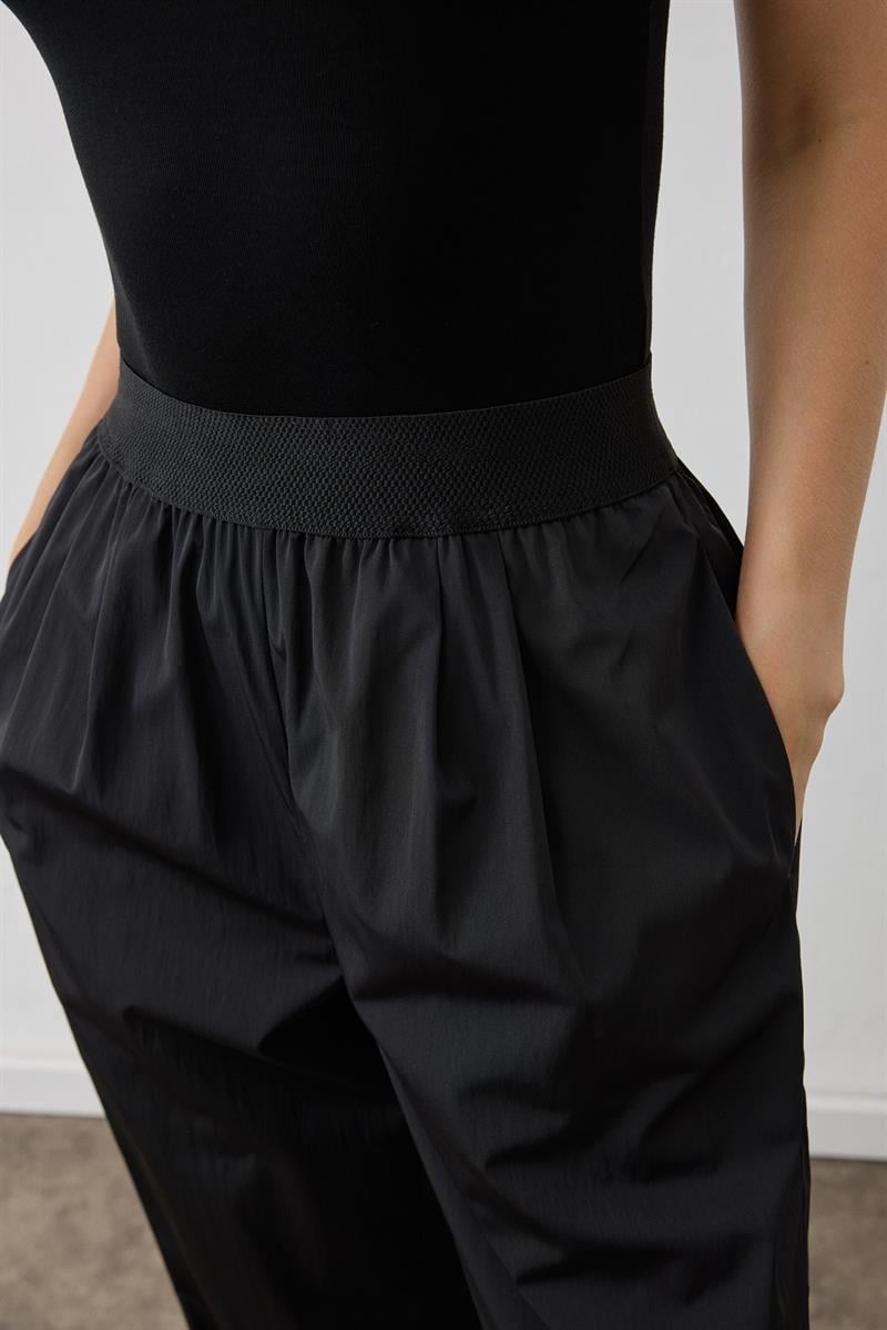 MOVE SPORT RAIN PANTS BLACK