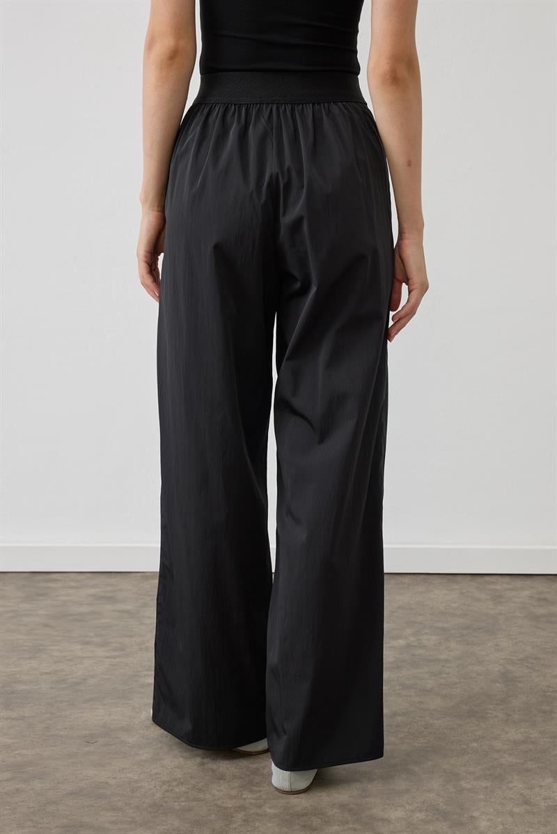 MOVE SPORT RAIN PANTS BLACK