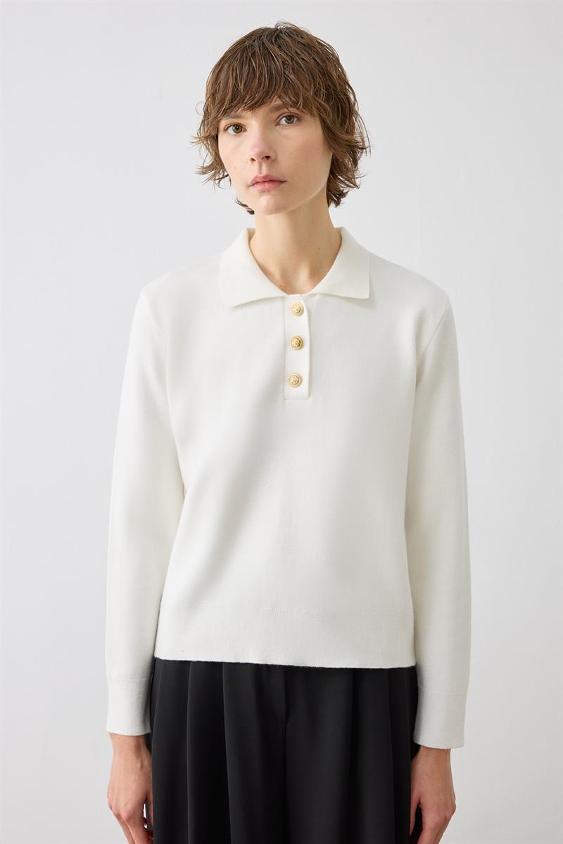 NOVITA VISCOSE COLLARED KNIT SWEATER ECRU