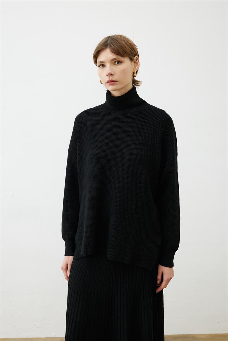 PREMIUM SELECTION ELLA TRİKO KAZAK SİYAH