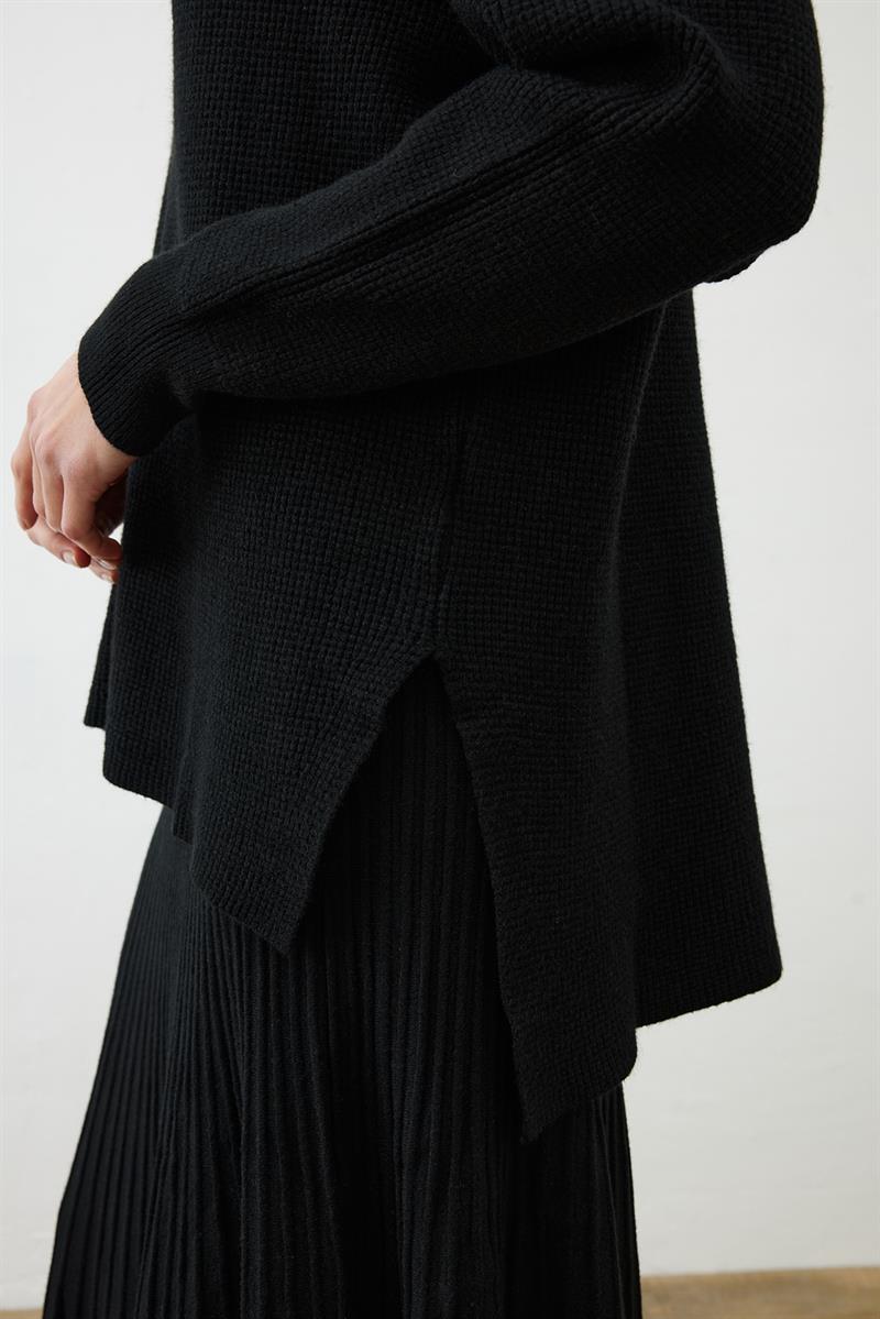 PREMIUM SELECTION ELLA TRİKO KAZAK SİYAH