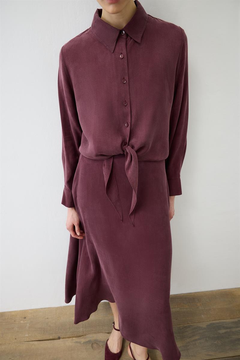 PRİME TAŞLANMIŞ İPEK BAĞLAMALI GÖMLEK ETEKLİ TAKIM BORDO