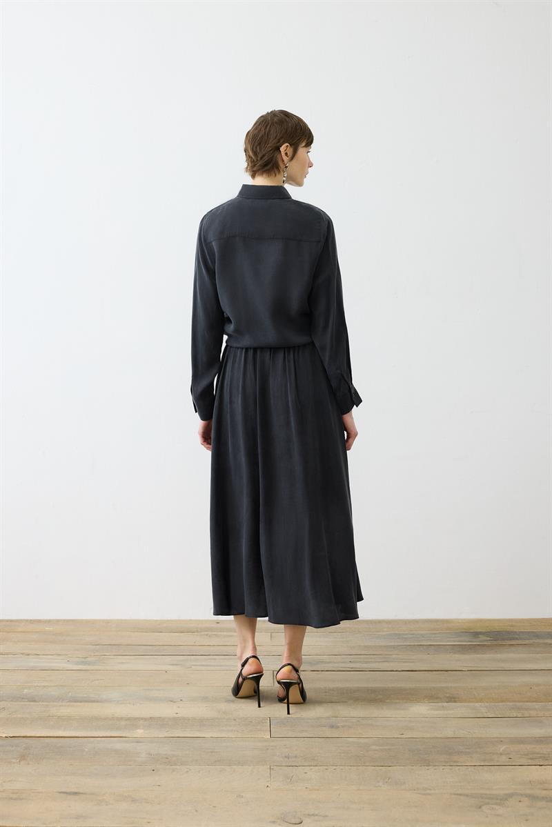 PRİME TAŞLANMIŞ İPEK BAĞLAMALI GÖMLEK ETEKLİ TAKIM SİYAH