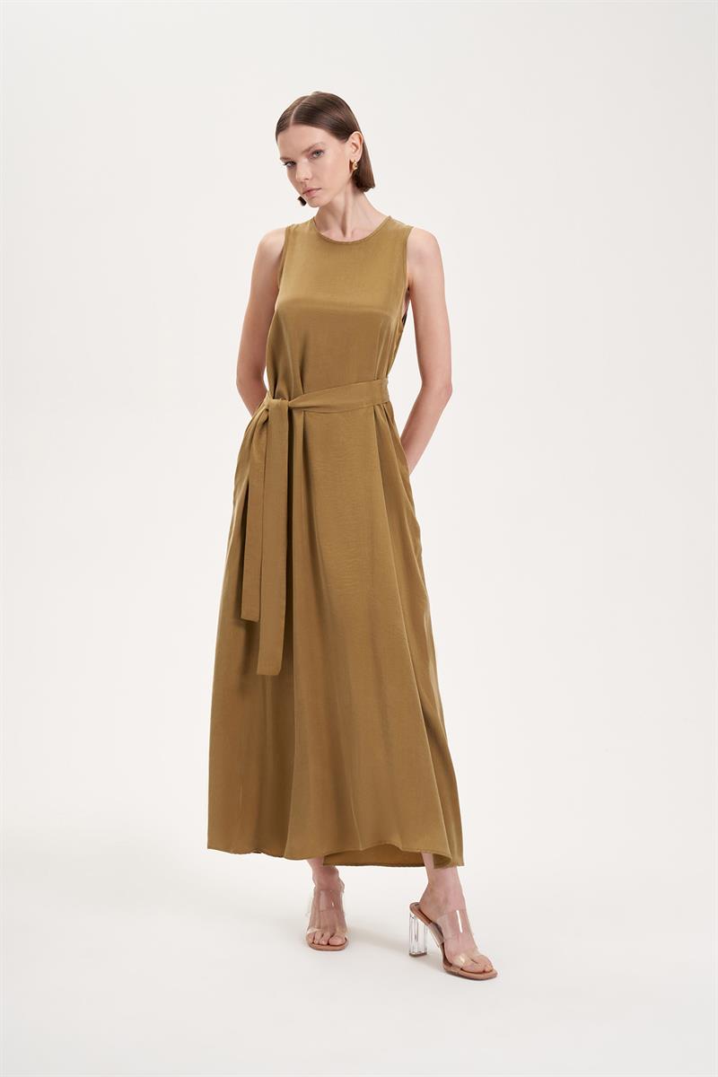 PRİME TAŞLANMIŞ İPEK KOLSUZ GÖMLEK TAKIM YEŞİL