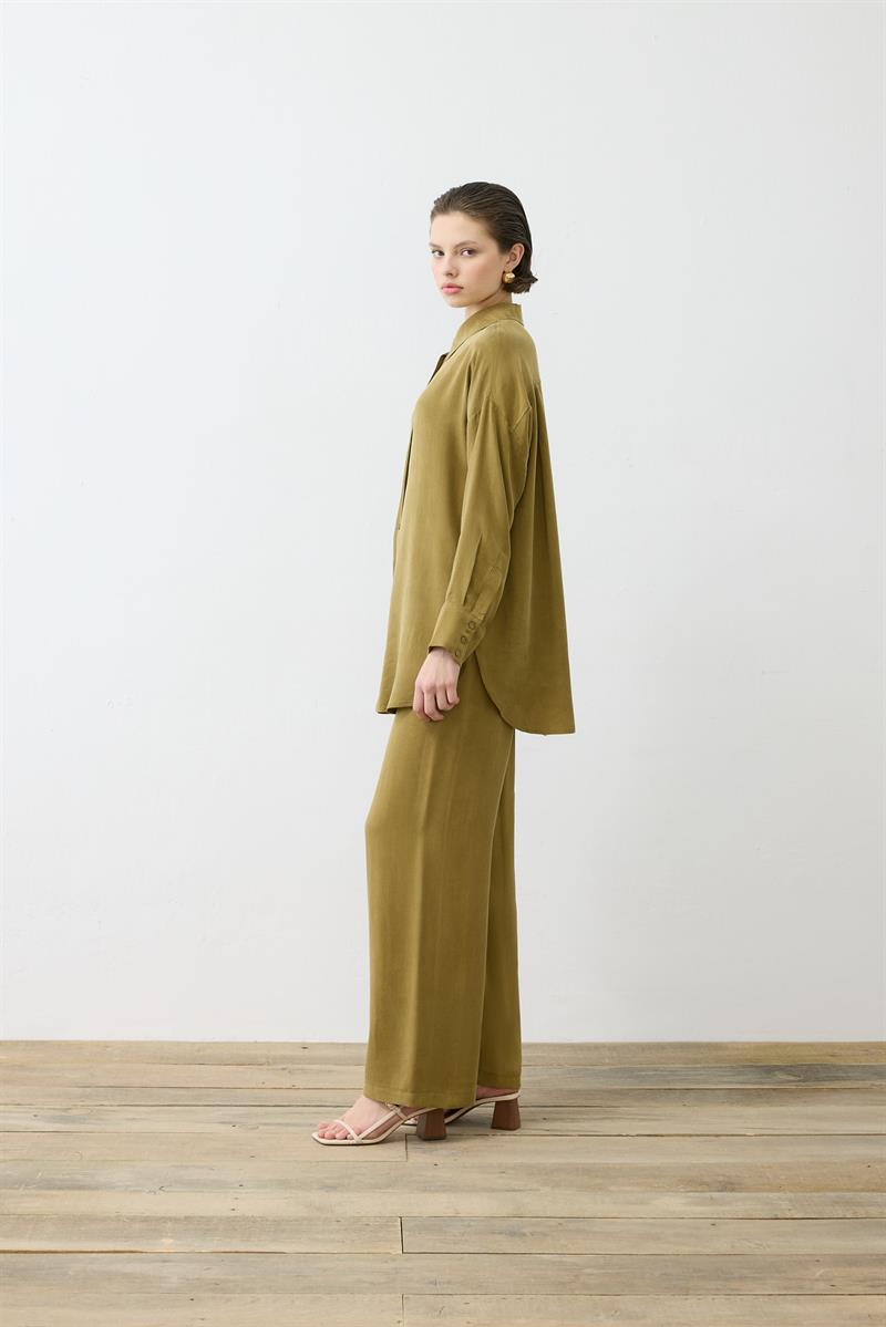 PRİME TAŞLANMIŞ İPEK PANTOLONLU TAKIM YEŞİL