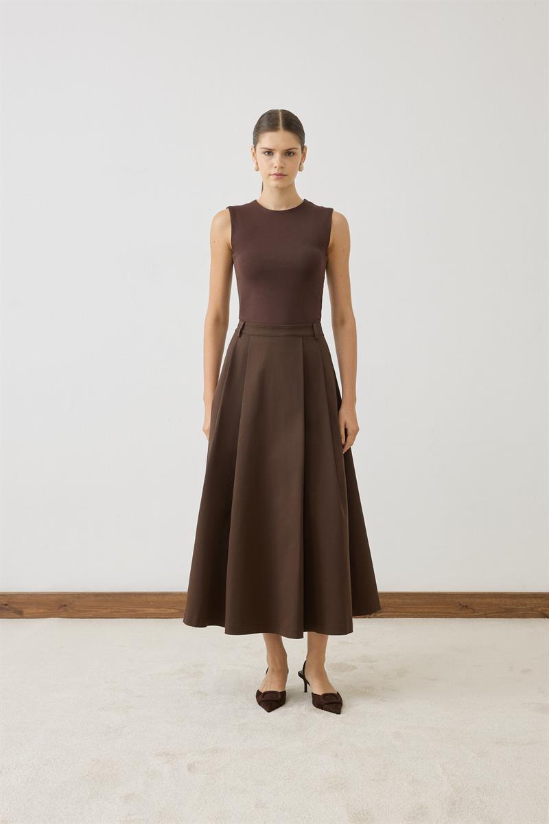 SPARK PEARL DETAILED SKIRT SET BROWN