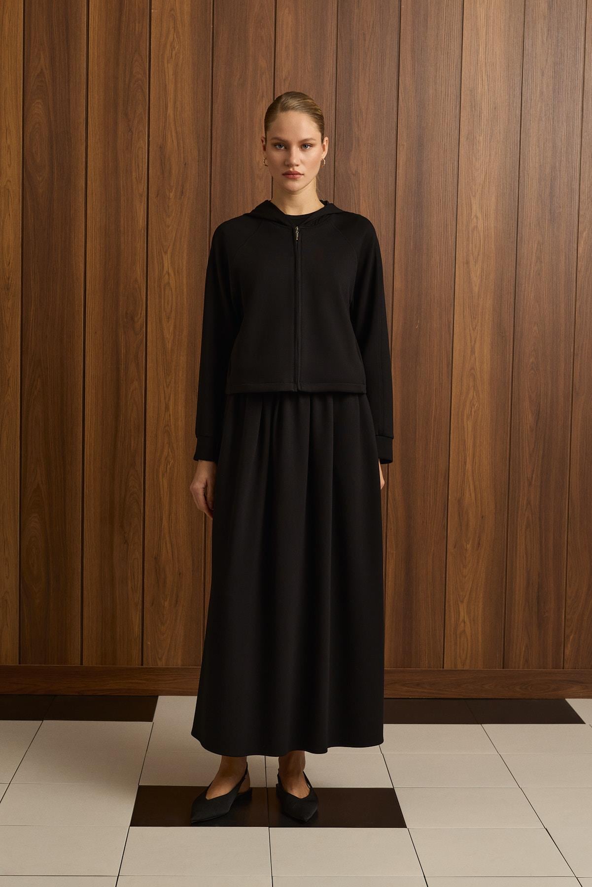 ANKA ETEKLİ TAKIM SİYAH