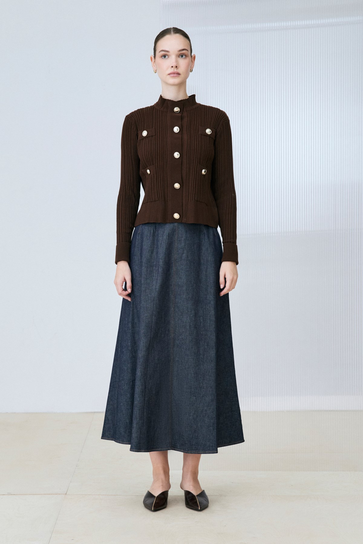 DIVA BUTTONED KNIT CARDIGAN BROWN