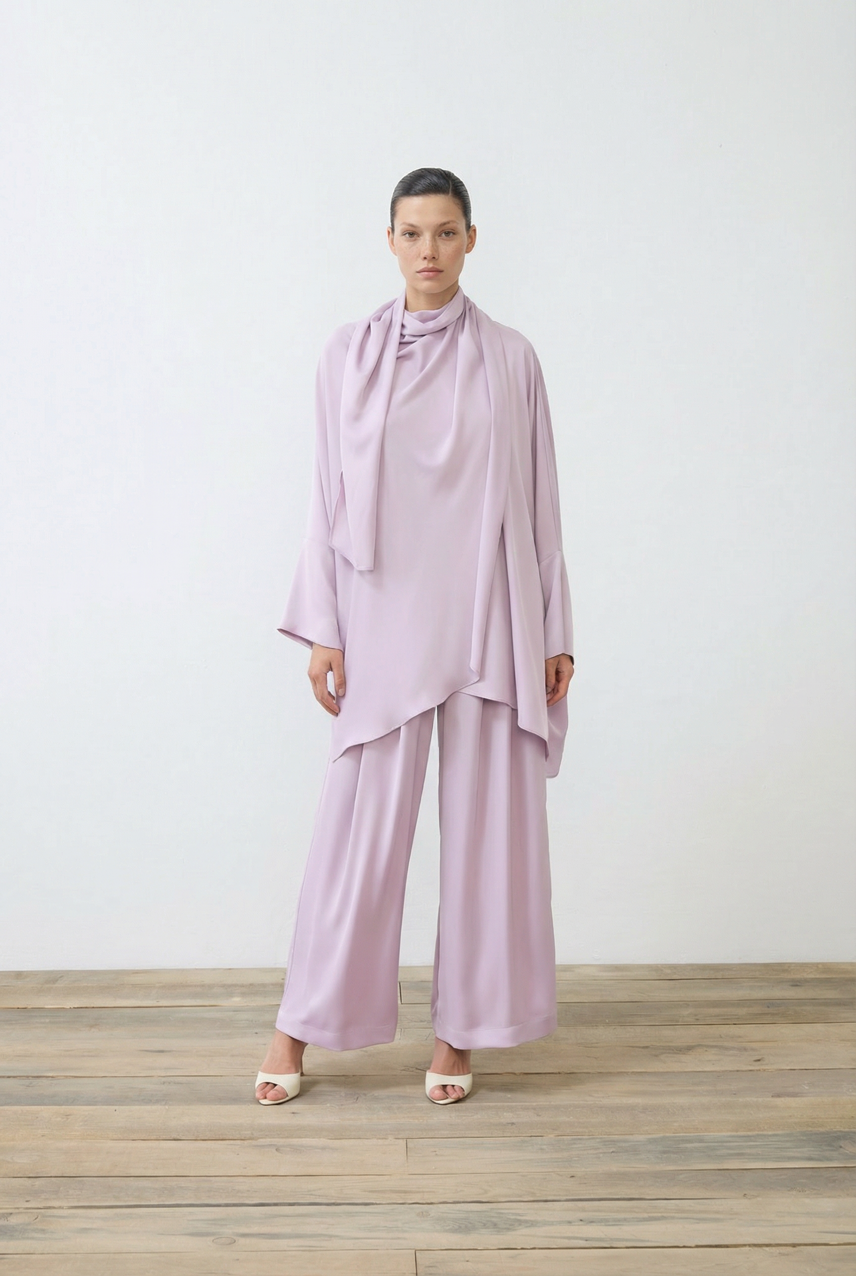 ELENA SATEN PANTOLONLU TAKIM LİLA