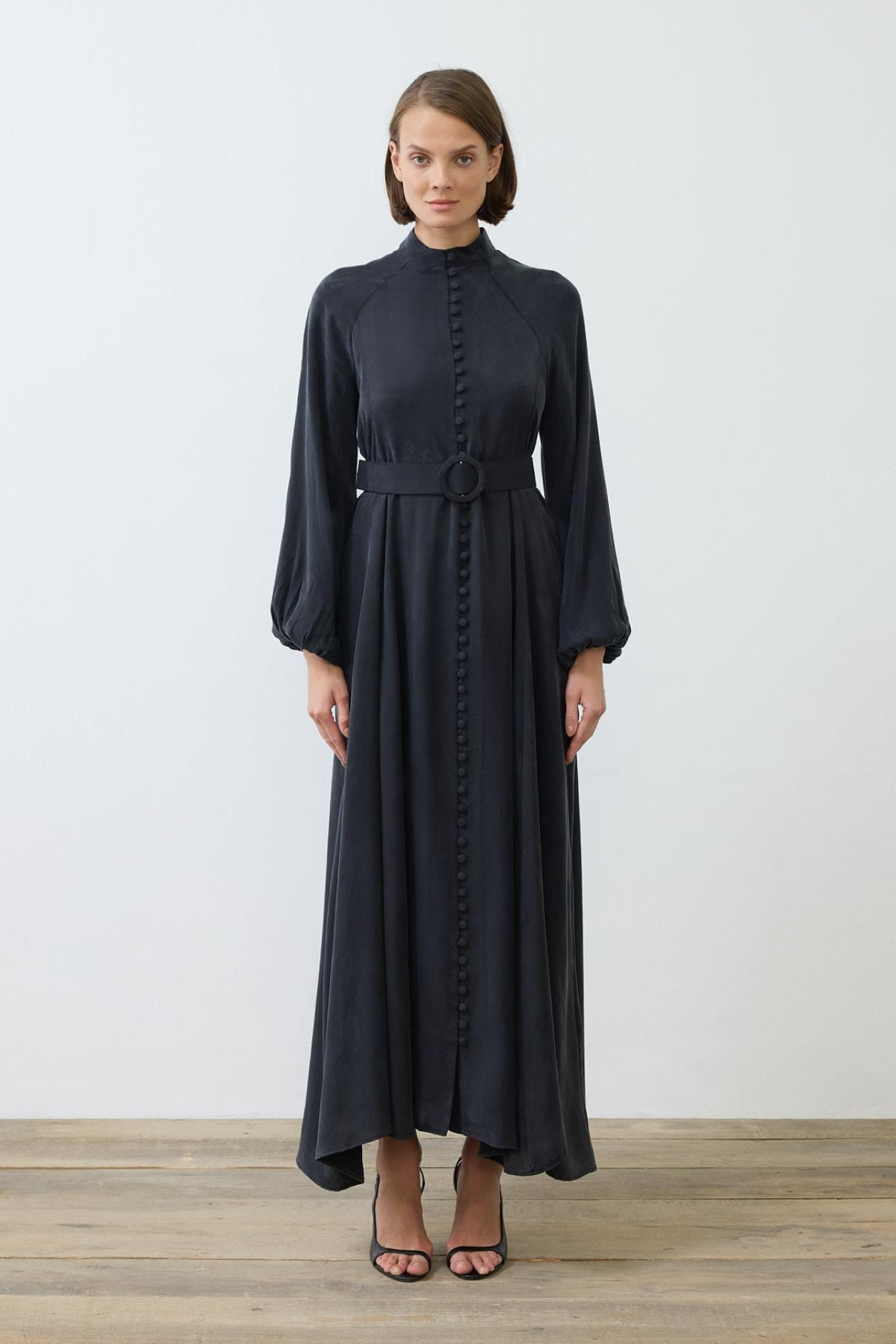 PRIME WASHED SILK BUTTONED BELT DRESS BLACK
