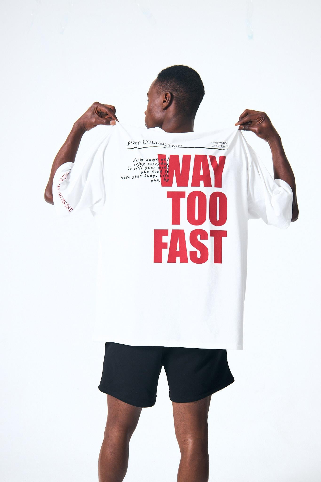 “Way Too Fast” Arka Ve Ön Kabartma Baskılı Oversize - Beyaz