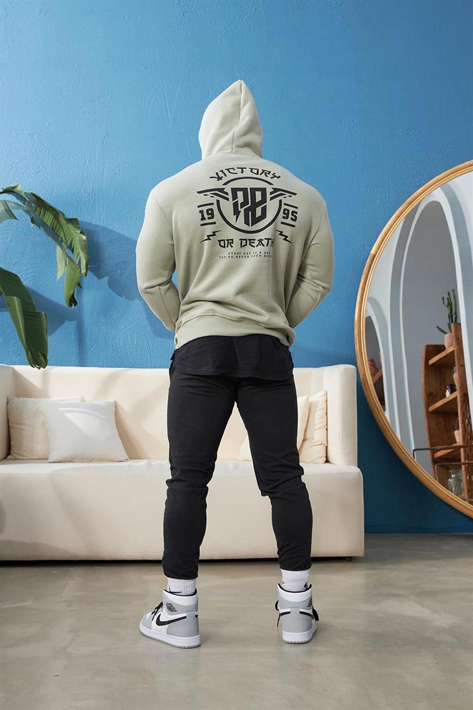 Sırtı Baskılı Kapüşonlu Oversize Yeşil Sweatshirt
