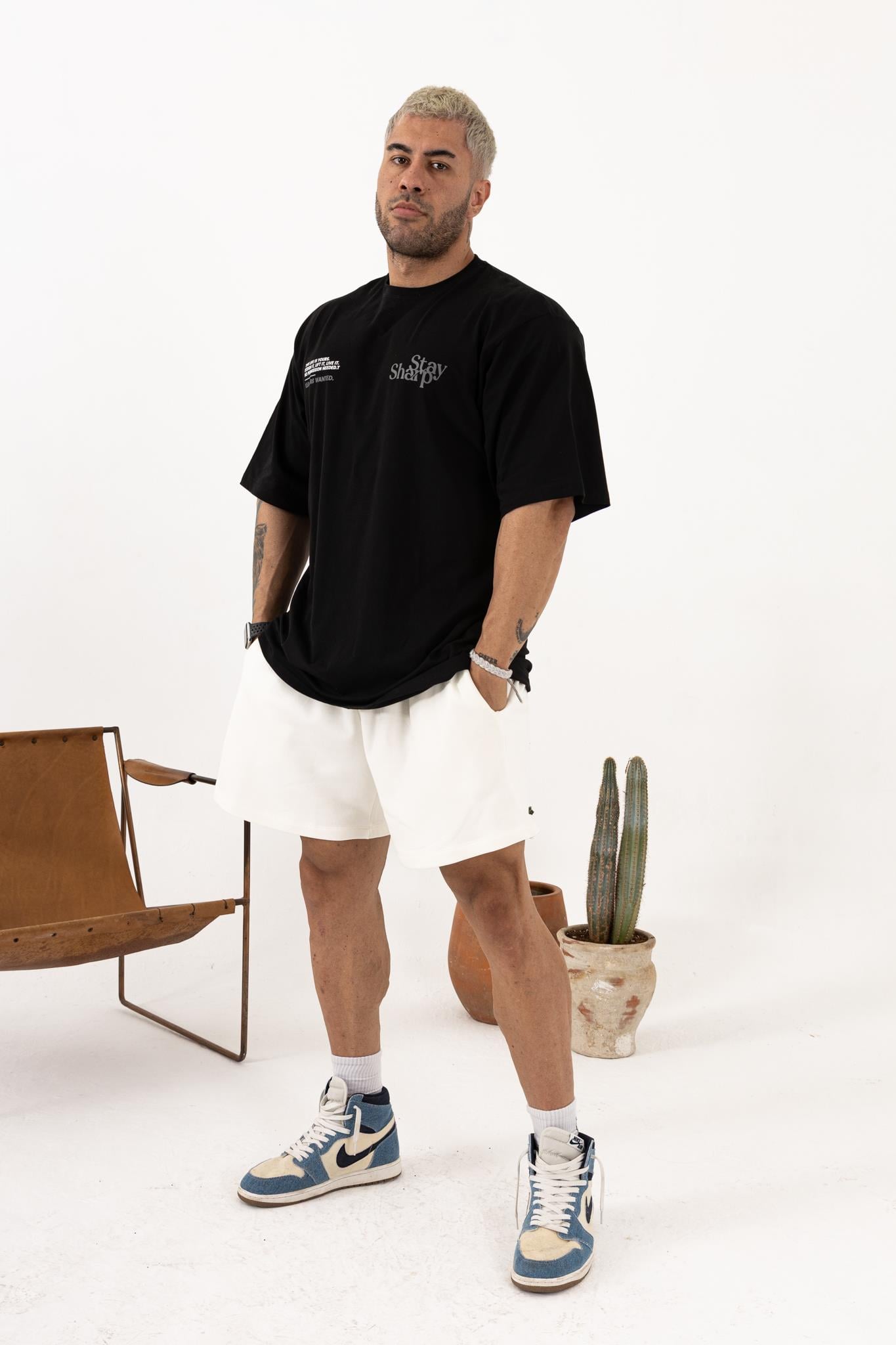 Stay Sharp T-Shirt Siyah