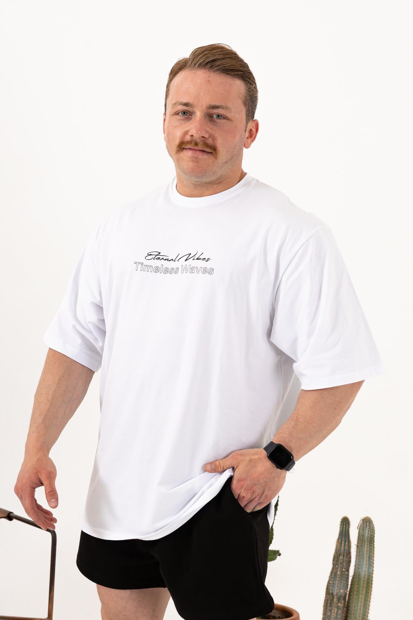 Timeless Waves T-Shirt Beyaz