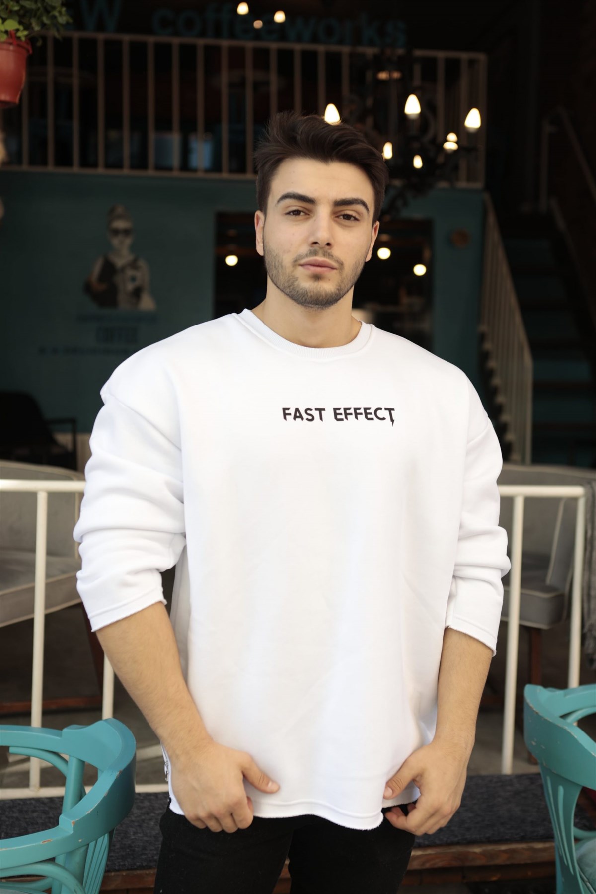Yanı Fermuar Detaylı Salaş Beyaz Oversize Sweatshirt
