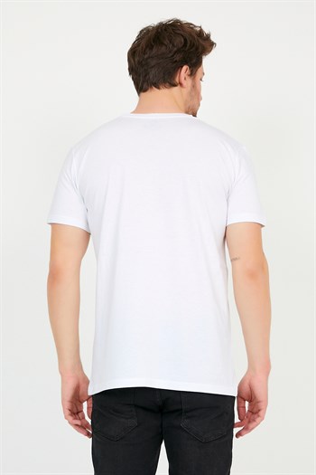 Beyaz Renk Pamuklu Bisiklet Yaka Basic Tişört 1300