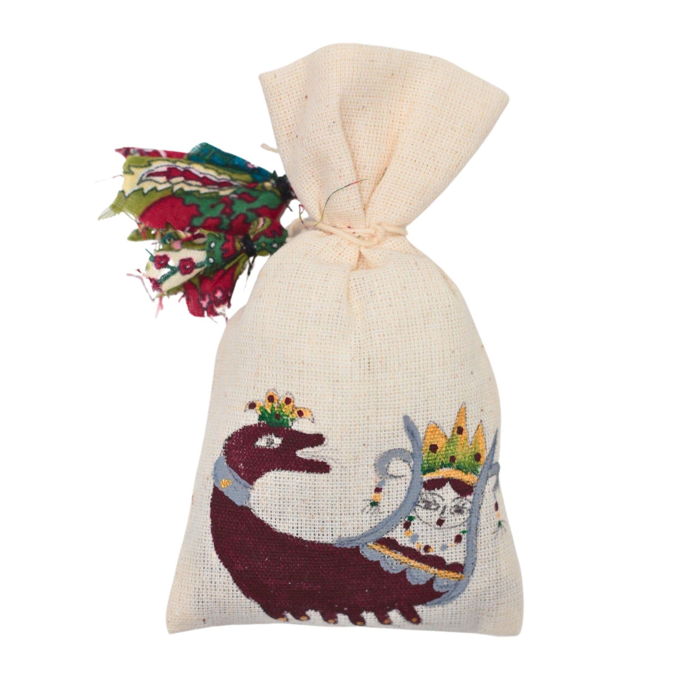 Şahmeran Motifli El Boyama Lavanta Kesesi