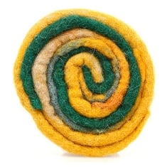 Sarı Keçe Yaka İğnesi