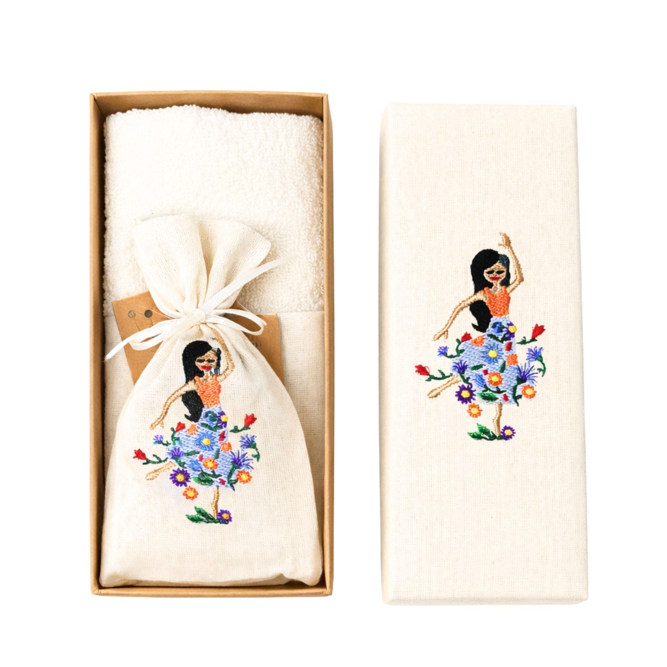 Eteği Çiçekli Diktörtgen Kutu Set