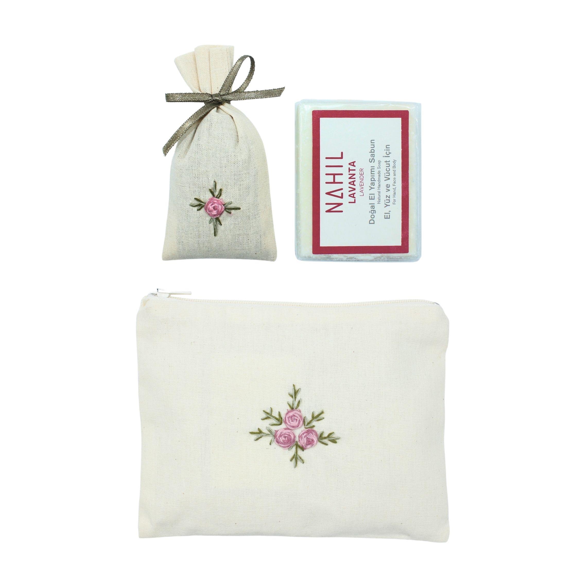 Pembe Gül Nakışlı Lavanta Kesesi ve Sabun Set
