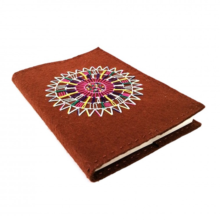 Tarçın Rengi Mandala Desenli Defter