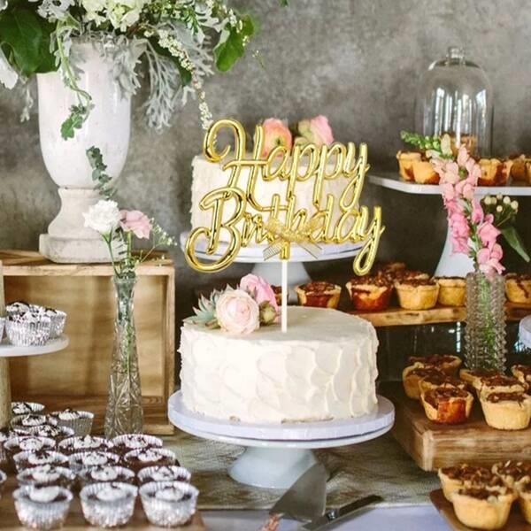 KROM RENK PASTA ÜZERİ ÇUBUKLU HAPPY BIRTHDAY GOLD