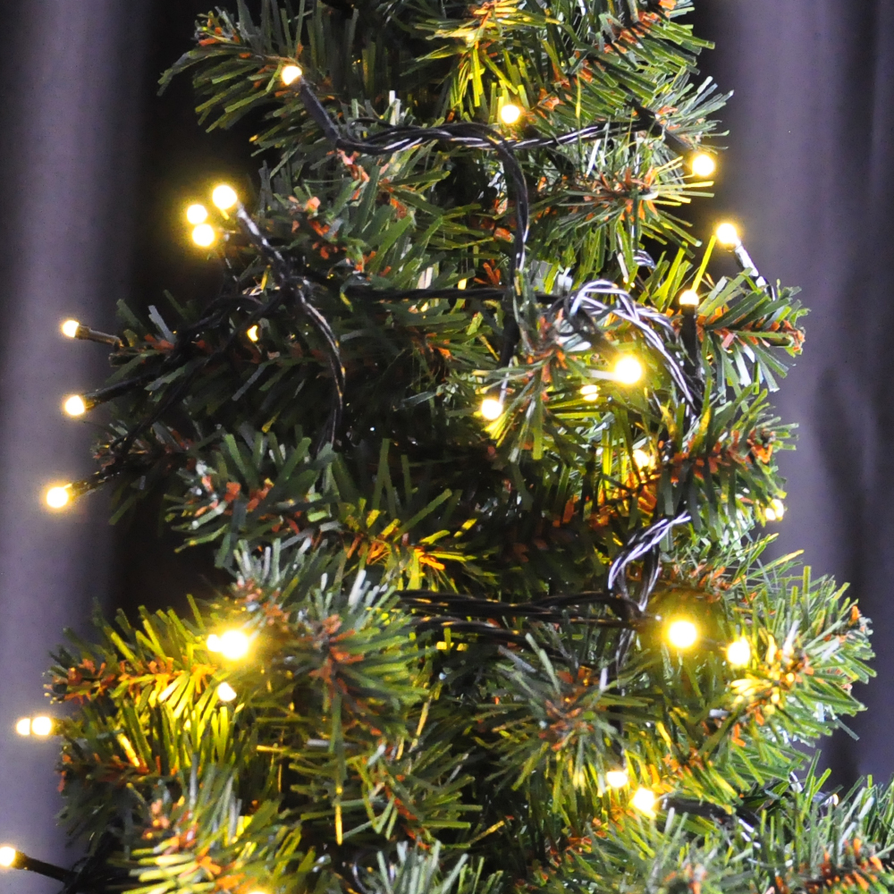 YILBAŞI PİLLİ LED IŞIK 80 LED / 8MT -GÜN IŞIĞI-









 2006749-1