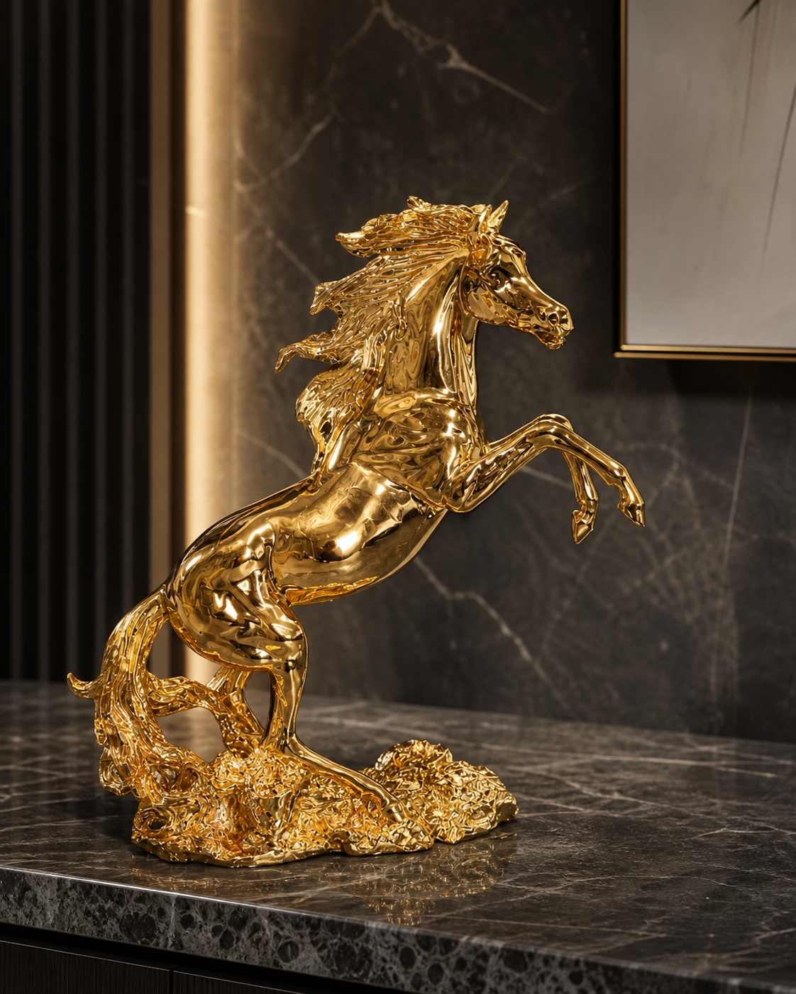 ERT-GFT-305 ROYAL LUXRY SERİSİ ŞAHA KALKAN AT GOLD HEYKEL 40 X 46 CM
