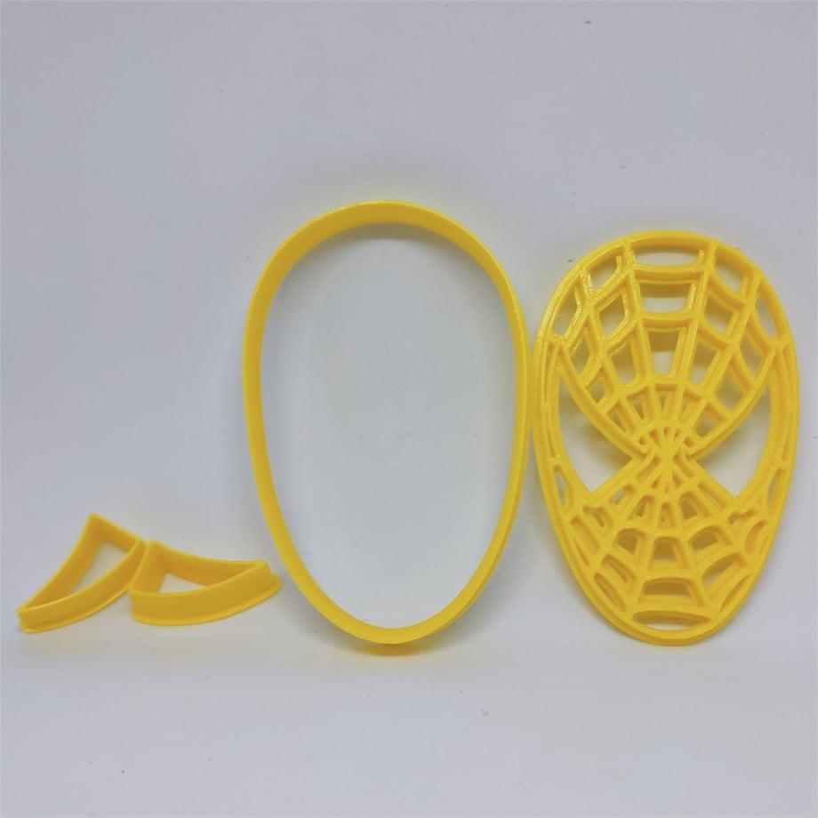 SPİDERMAN ÖRÜMCEK ADAM KURABİYE KALIBI 8 CM