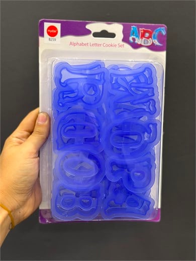 B259 PLASTİK HARF KALIP SETİ 
26 PARÇA 6X5 CM