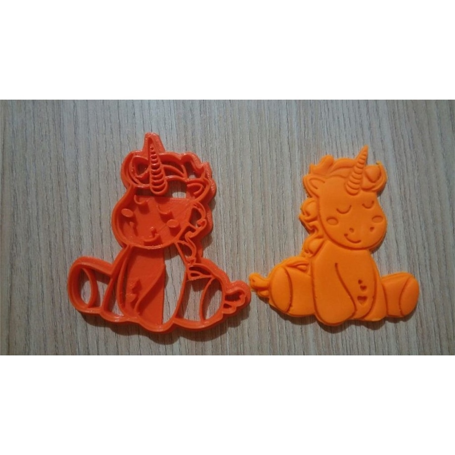UNİCORN BOYNUZLU AT MODEL 2  KURABİYE KALIBI