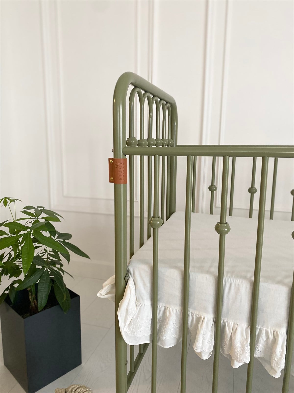 Alula Ihlamuryeşili Beşik