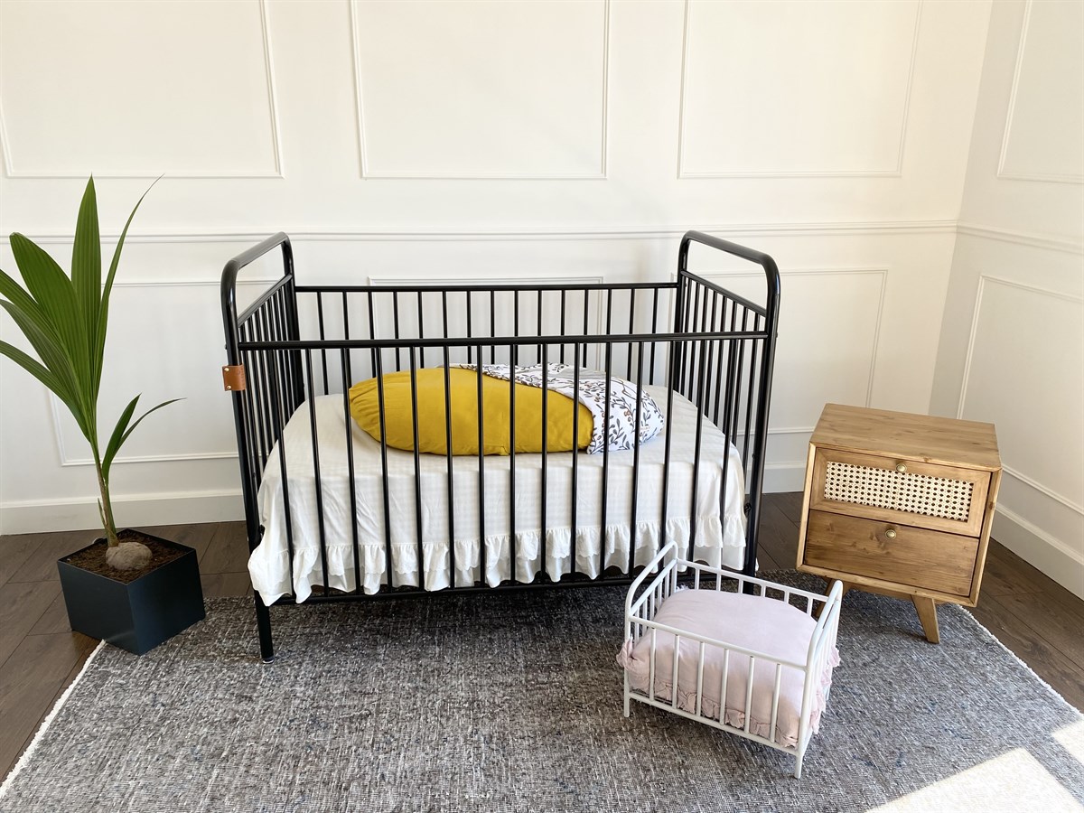 Lige Siyah Renk Beşik