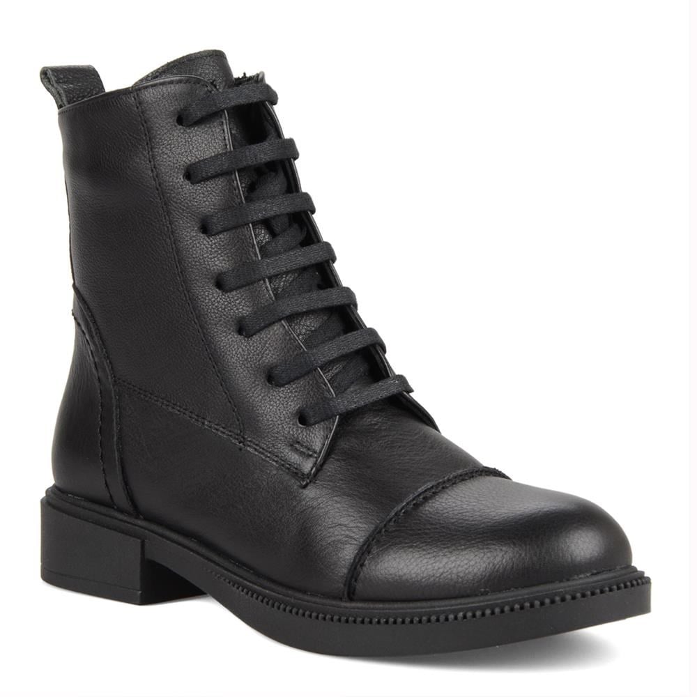 FootCourt Black Womens Boots