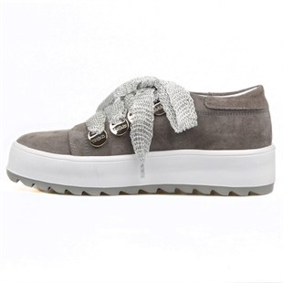 Bağcıklı Gri Süet Yüksek Taban Kadın Sneaker
