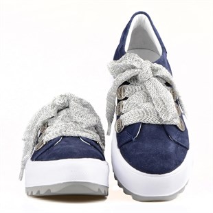 Bağcıklı Lacivert Süet Yüksek Taban Kadın Sneaker